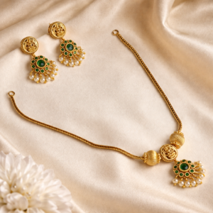 Pearl Drop Pendant & Earrings Set