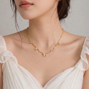 Bow Scatter necklace