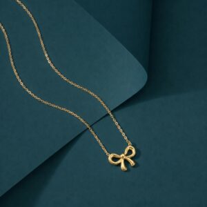 BOW CHAIN