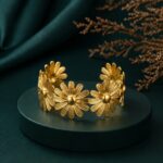 golden-daisy-bloom-cuff-bangle