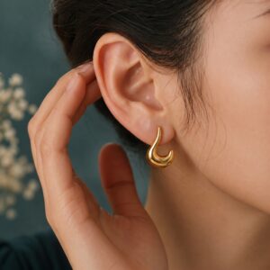 Curve Drop Stud Earrings