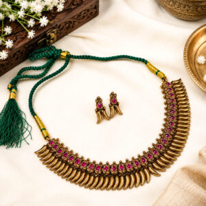 Rudra Claw Necklace