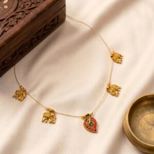 GAJA MANGA NECKLACE