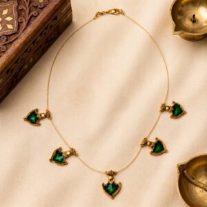 EMERALD DEEPA NECKLACE
